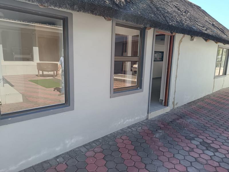 1 Bedroom Property for Sale in Bayview Western Cape